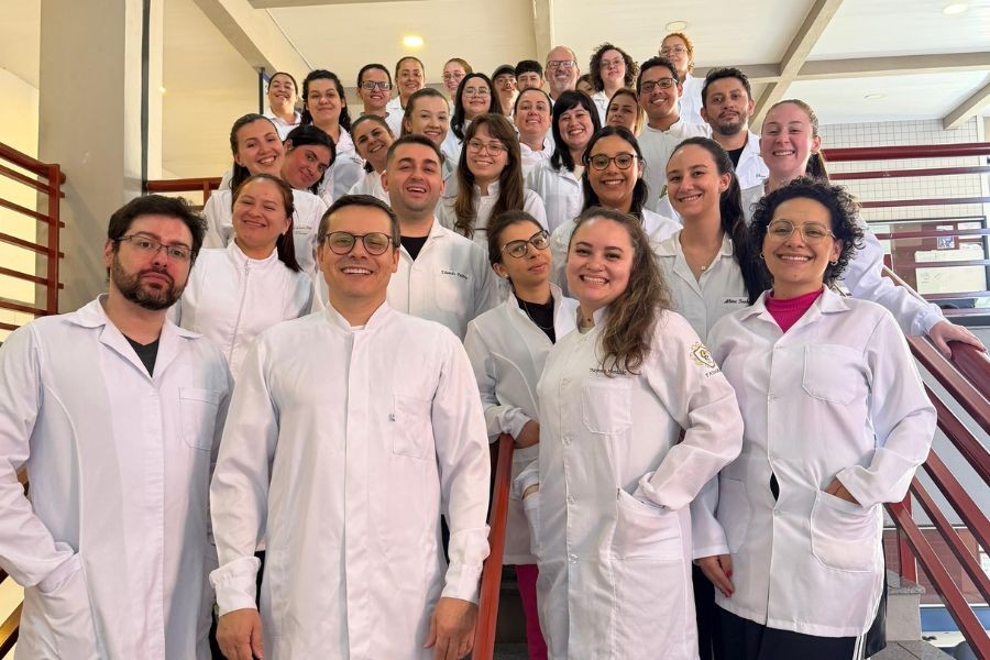 up-curitiba-recebe-capacitacao-do-crf-pr-sobre-administracao-de-medicamentos-injetaveis